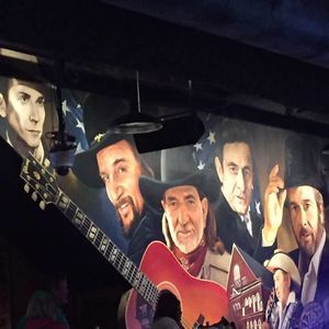 Meet your Posher, Donny